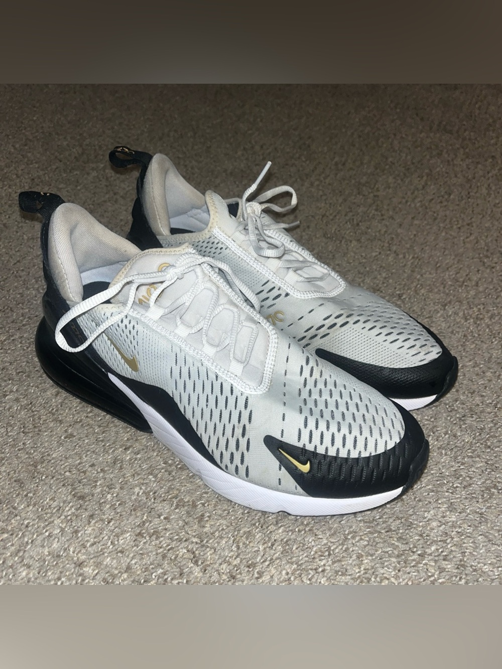 Nike Air Max 270 White Metallic Gold Black Mens 10.5 Shoes AV7892-100 Very Clean